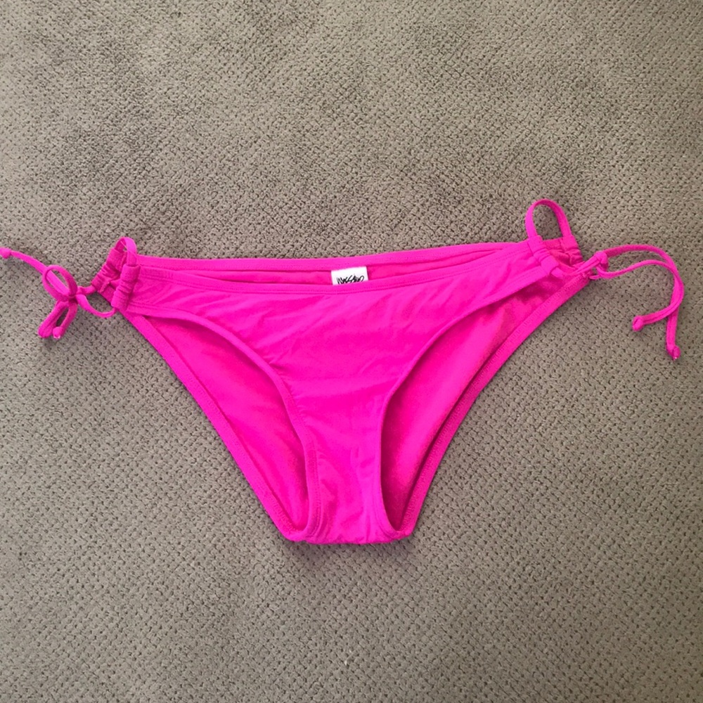 bikini bottoms